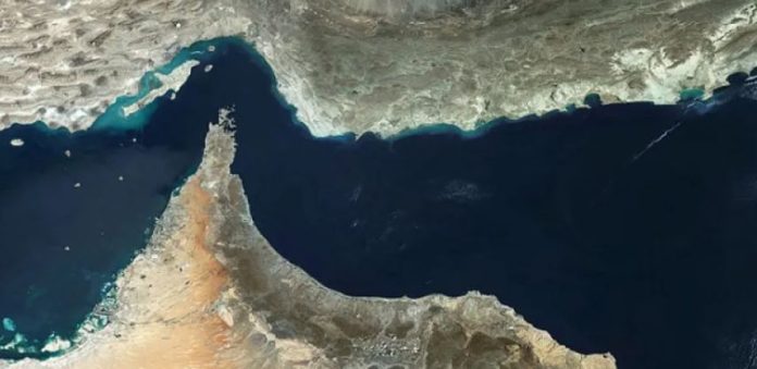 كابلات هرمز بمرمى التصعيد: هل تستطيع إيران عزل الخليج رقميا؟