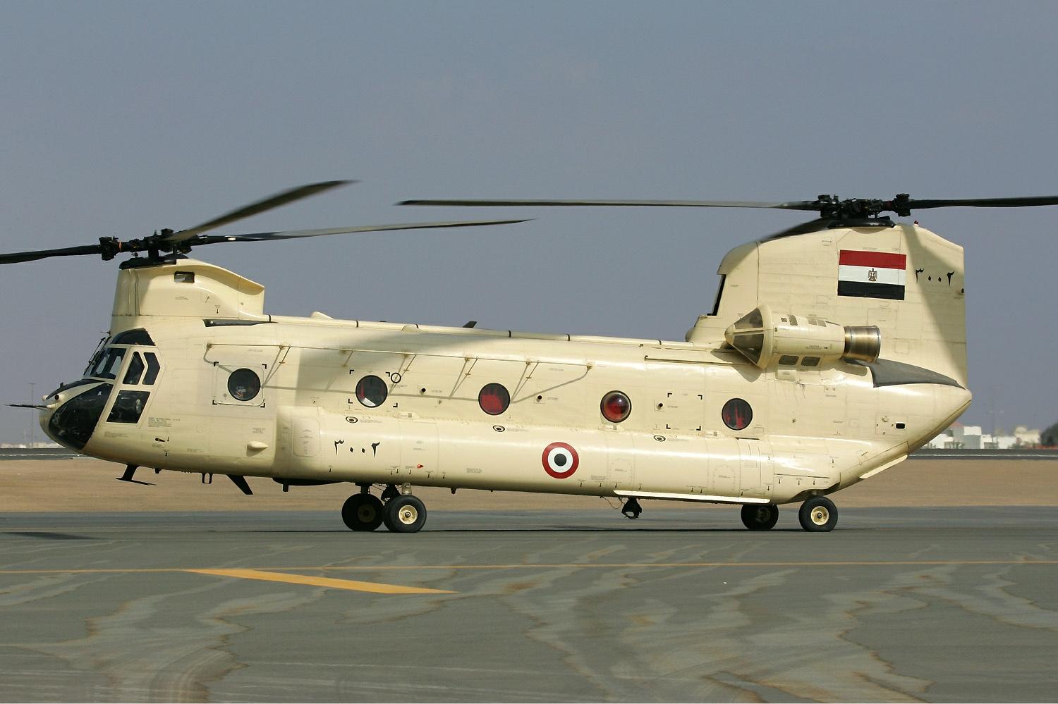 بوينغ تستعرض أباتشي وشينوك وKC-46A في معرض العلمين الجوي 2026