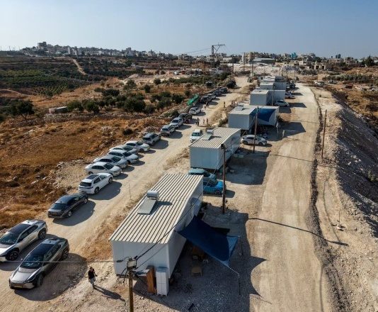 وزير الخارجية البريطاني: أعتقد بشدة أن ما فعلناه مع المستوطنات كان الشيء الصحيح