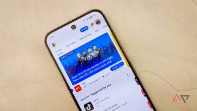 الرف الدائري العلوي في هاتف Pixel 9 Pro داخل متجر Google Play.