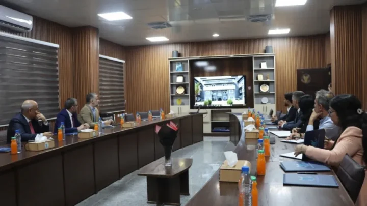 وفد من وزارة التعليم العالي السورية يبحث اندماج جامعة كوباني والاعتراف بشهاداتها
