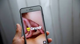 يواجه تطبيق المواعدة LGBTQ تعويضات ضخمة بسبب بيانات فيروس نقص المناعة البشرية