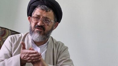 عضو جماعة رجال الدين: إذا اعتبرنا أنفسنا فقط أهلاً لأي عمل، فسوف نسقط في الشمولية