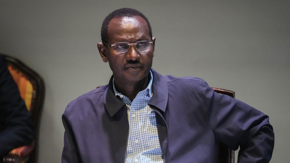 إثيوبيا تتهم إريتريا ومصر والسودان بدعم جماعات مسلحة للإطاحة بالحكومة