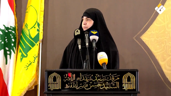عوائل الشهداء يجدّدن العهد لمسيرة السيد حسن نصرالله في الذكرى الثانية لاستشهاده