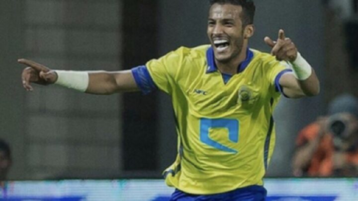 الدولي السعودي السابق نايف هزازي يعلق على أزمة مصعب الجوير (فيديو)