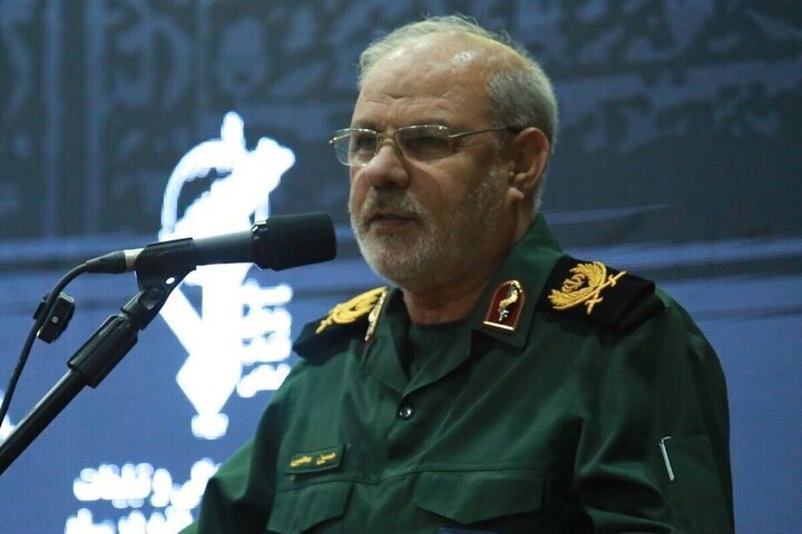 المتحدث باسم حرس الثورة یرد على “الرواية الهوليوودية” الأمريكية حول إنقاذ طيارها في إيران