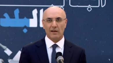 الوزير الحجار يبحث تسريع معاملات المواطنين وتعزيز جهوزية الدفاع المدني