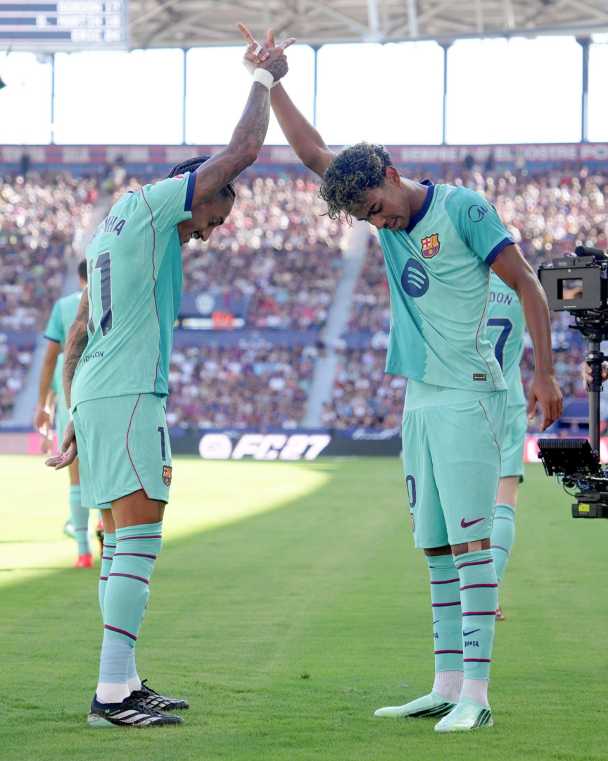 بالفيديو.. برشلونة يكتسح ليفانتي ويحصن صدارته للدوري الإسباني