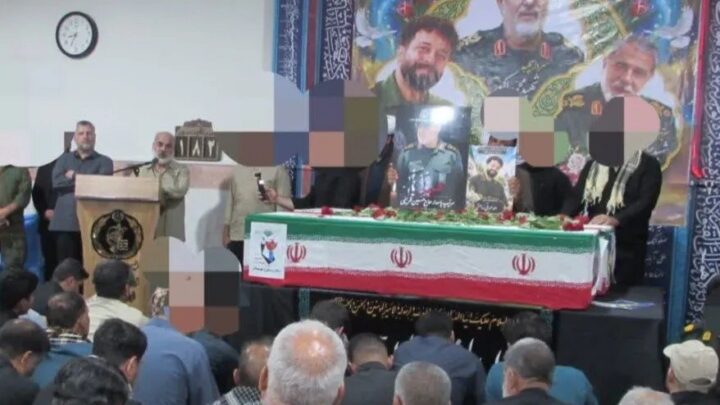 بوقوفهم على الطريق الإلهي كان الشهداء يعني الأمن وخدمة الشعب