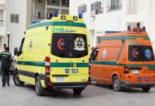 صدمة قاسية.. مسعف مصري يفاجأ بنجله بين ضحايا حادث مروع