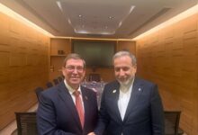 عراقجي یجتمع مع نظیره الکوبي علی هامش بریکس