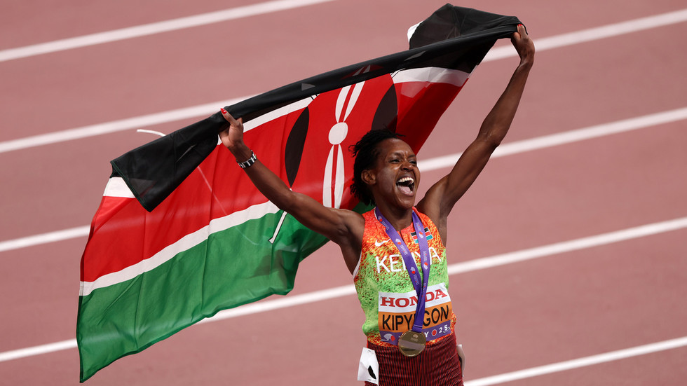كينيا تهزم منافسيها الأوروبيين لتجلب بطولة العالم لألعاب القوى إلى أفريقيا – RT Africa