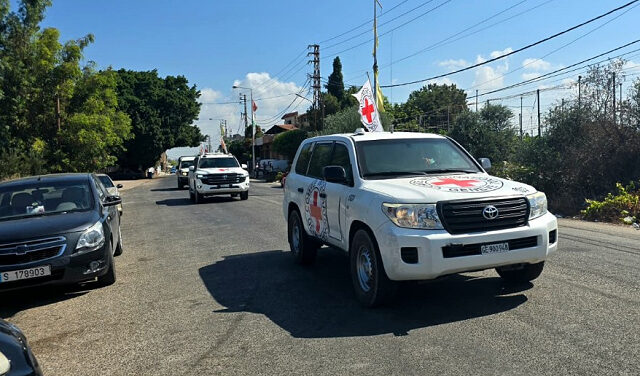 لبنان يتسلم من الصليب الأحمر 4 أسرى كانوا محتجزين في إسرائيل