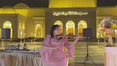 مجسم مصحف وعازفة كمان ورقص.. حفل عقد قران يهز منصات التواصل في مصر