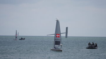 مع الدنمارك، تسجل شركة Saildrone أول تسجيل علم لطائرة استطلاع بحرية بدون طيار