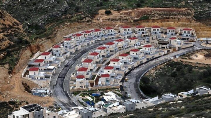 مفوضية الأمم المتحدة لحقوق الإنسان تدرج 61 شركة جديدة مرتبطة بأنشطة المستوطنات في الضفة الغربية