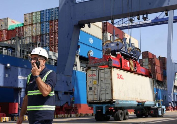 هرمز المضطرب يفتح للعقبة طريقاً جديداً
