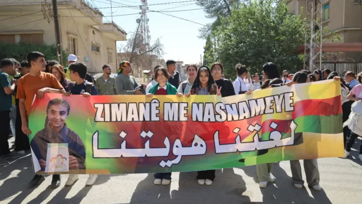تسجيل أكثر من 185 ألف طالب وطالبة للتعلم باللغة الكردية في سوريا