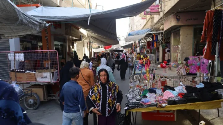 سكان الحسكة يطالبون بخفض أسعار المحروقات مع اقتراب الشتاء