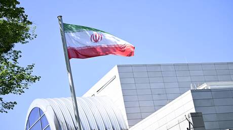 إيران تهنئ العراق بخروج القوات الأجنبية وتدعو لمحاسبة أمريكا على جرائم الاحتلال - صورة مميزة إيران تهنئ العراق بخروج القوات الأجنبية وتدعو لمحاسبة أمريكا على جرائم الاحتلال