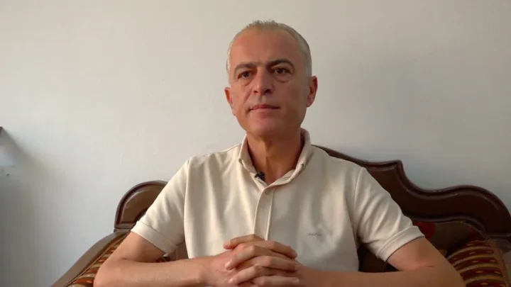 حقوقي: الاعتراف باللغة الكردية دستورياً يضمن الحقوق اللغوية والثقافية