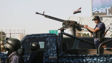 الحوثيون ينشرون مشاهد توثق سيطرتهم على منزل رئيس مجلس القيادة الرئاسي اليمني رشاد العليمي
