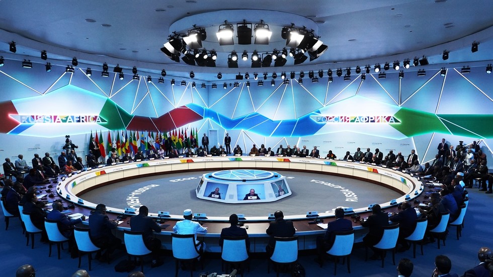 القمة الروسية الإفريقية تحدد أولويات اجتماع موسكو – RT Africa