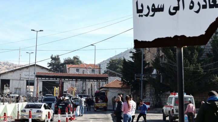 سوريا تخفض رسوم استيراد معدات كهربائية بما يصل إلى 91% لإعادة تأهيل قطاع الكهرباء