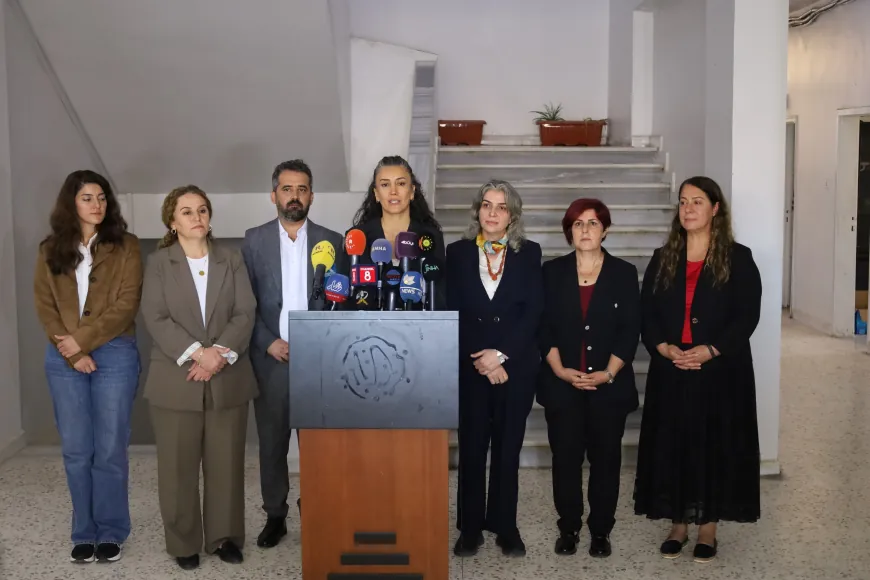 وفد شمال كردستان: نريد تنفيذ أعمال ومشاريع مشتركة مع روج آفا