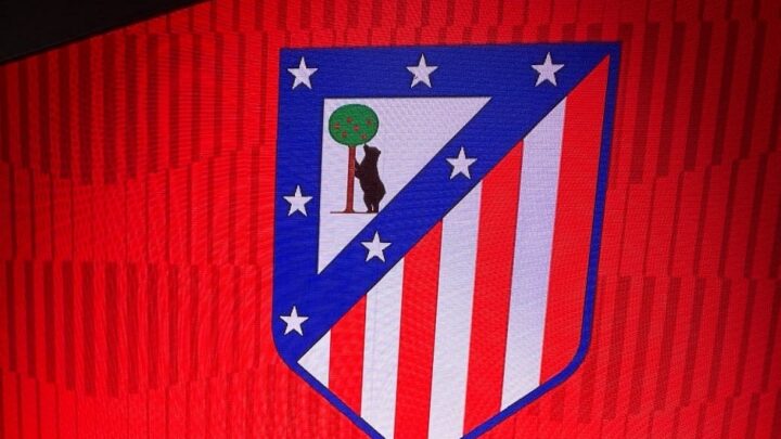 فاجعة الموت تبعد قائد أتلتيكو مدريد عن مواجهة مانشستر يونايتد