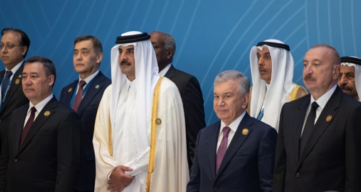 انسحاب ممثلي 5 دول من قاعة مؤتمر بأذربيجان خلال خطاب هرتسوغ.. وأمير قطر يبقى للاستماع