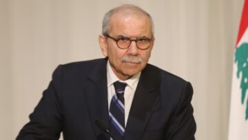 سلام: انكماش الاقتصاد 6.4% ولا ضرائب جديدة في موازنة 2027