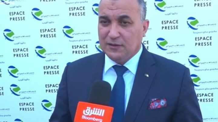 الجزائر تستهدف ربط 4.4 مليون أسرة بالألياف البصرية هذا العام
