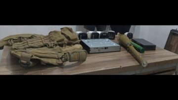 الجيش أوقف مطلوبين بجرائم السلب والسرقة والاتجار بالمخدرات والتهريب في عدد من المناطق اللبنانية