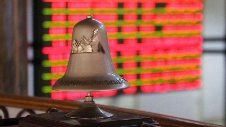 مصر تتفادى خفض تصنيفها لدى “فوتسي راسل” وتبقى سوقاً ناشئة