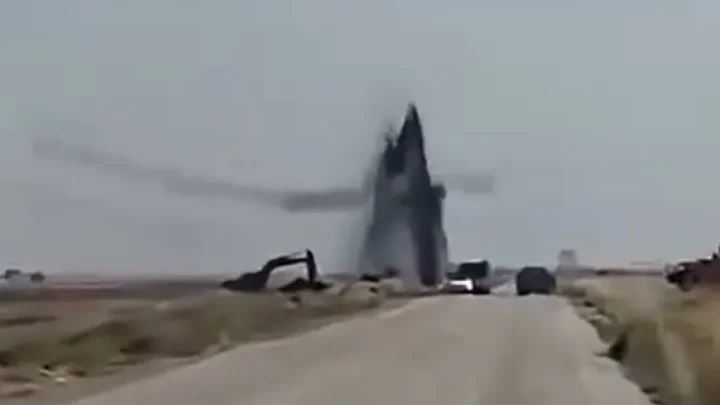 انفجار يستهدف خطاً لنقل النفط الخام قرب تل حميس