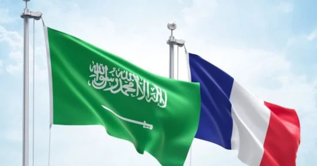 فرنسا تكشف لأول مرة عن انخراطها عسكريا دعما للسعودية بعد ضربات حوثية لمنشآت طاقة في المملكة
