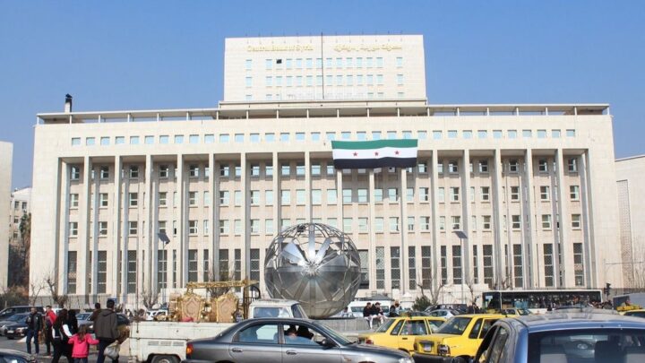 المركزي السوري يصدر أول اعتماد مستندي لاستيراد نفط سعودي