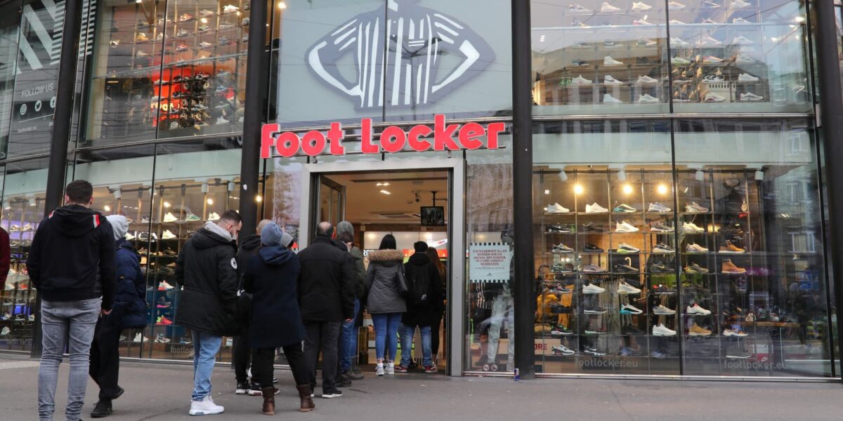 أرباح شركة Dick’s Sporting Goods (DKS) للربع الرابع من عام 2025