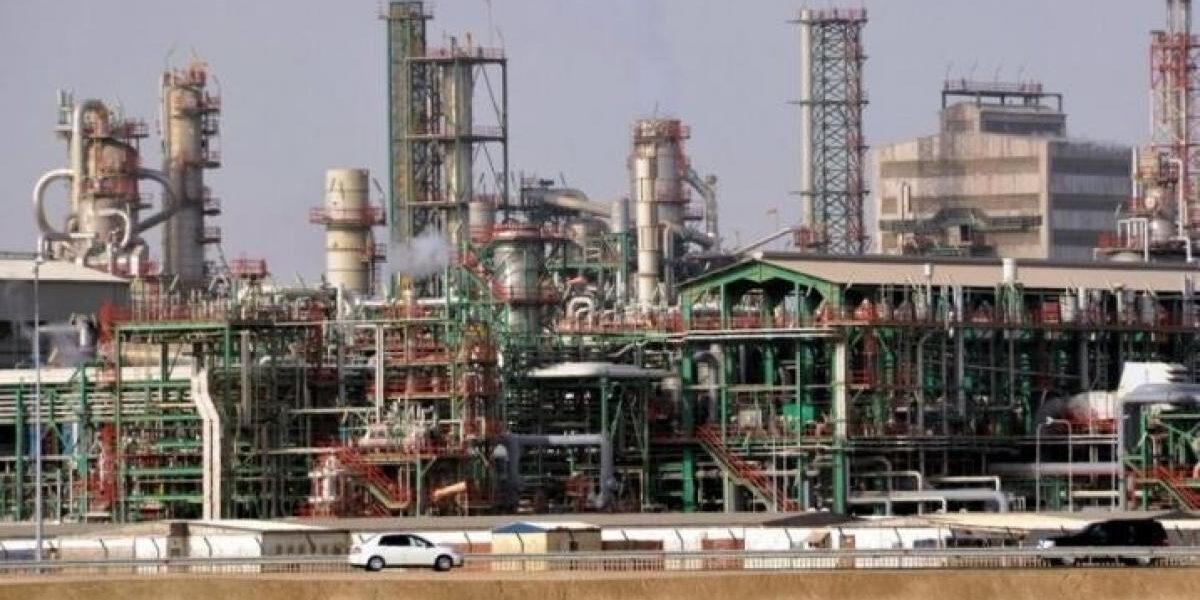 استهداف سفينة قرب منشأة رأس لفان النفطية في قطر