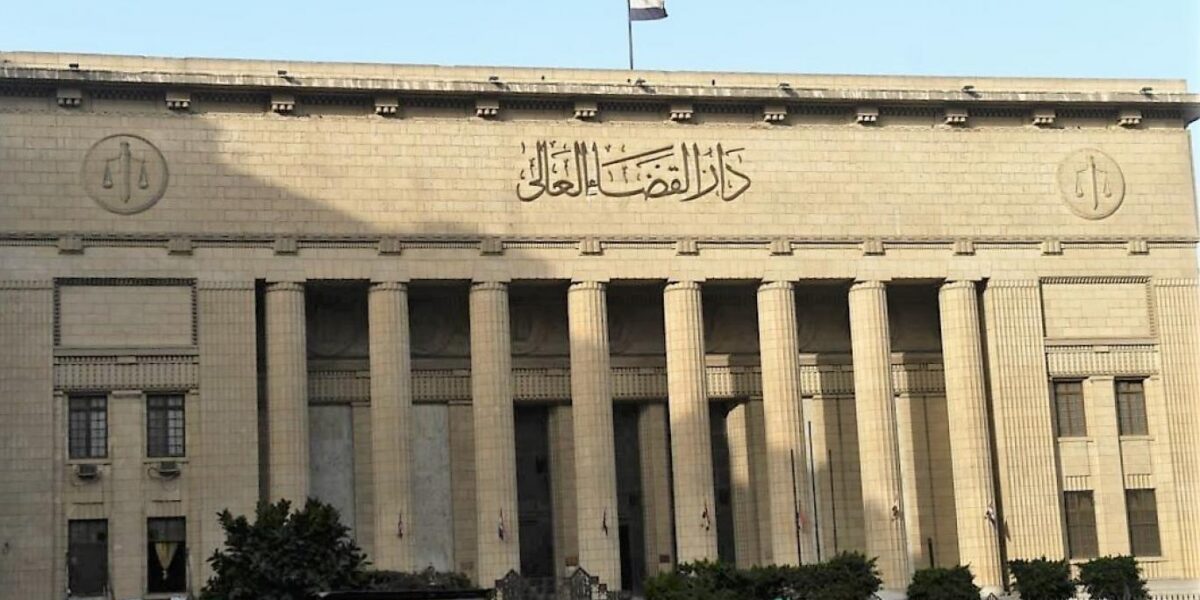 السجن 6 أشهر مع الغرامة لإعلامي مصري بتهمة سب وقذف فنانة شهيرة