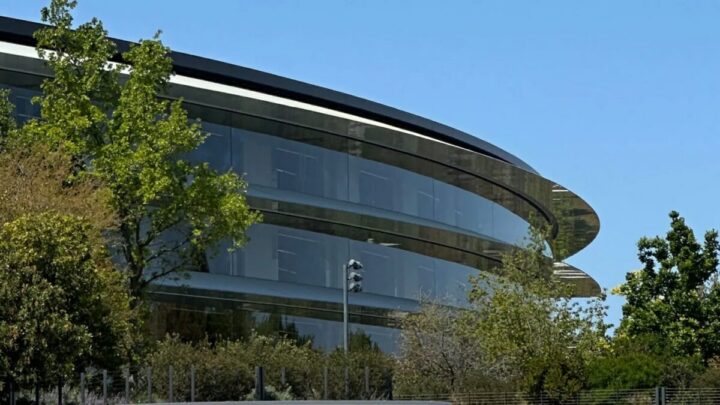 تجدد اتفاقية ترخيص براءات الاختراع بين Apple وQualcomm حتى عام 2027