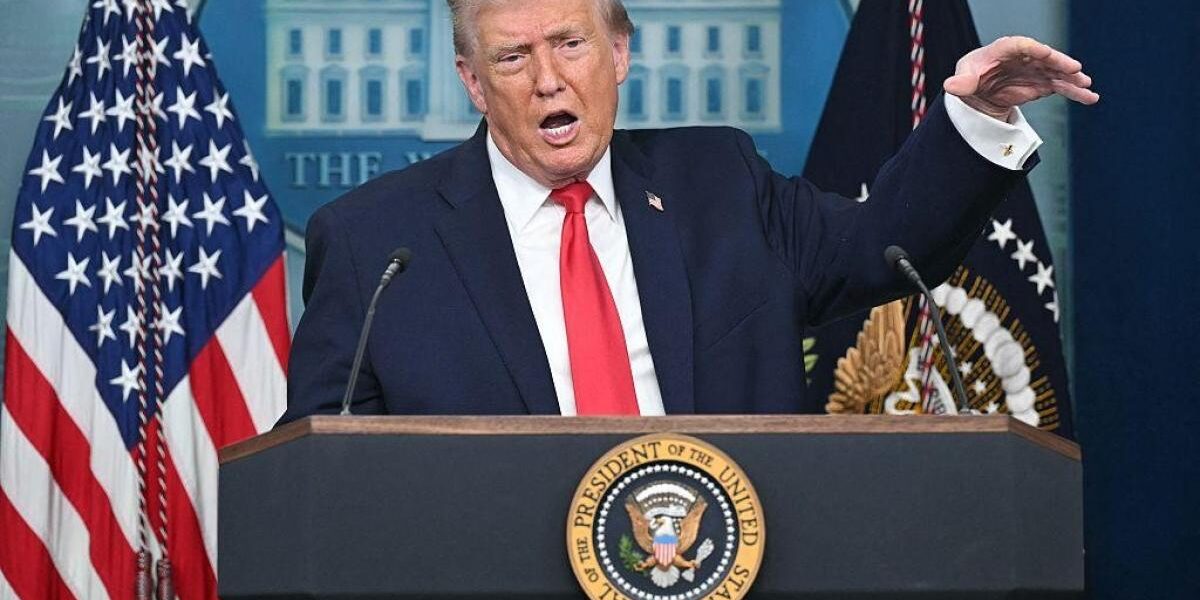 ترامب عند الحضيض.. استطلاع يكشف حجم الغضب الأميركي من الحرب والاقتصاد