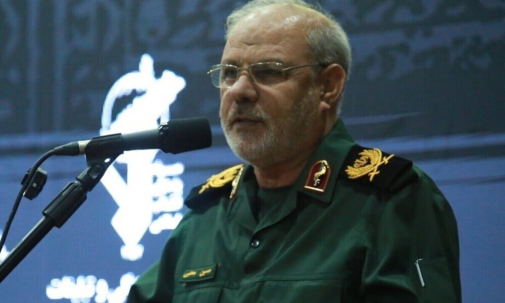 رد فعل المتحدث باسم الحرس الثوري الإيراني على رواية هوليوود الأمريكية عن إنقاذ طيارها في إيران