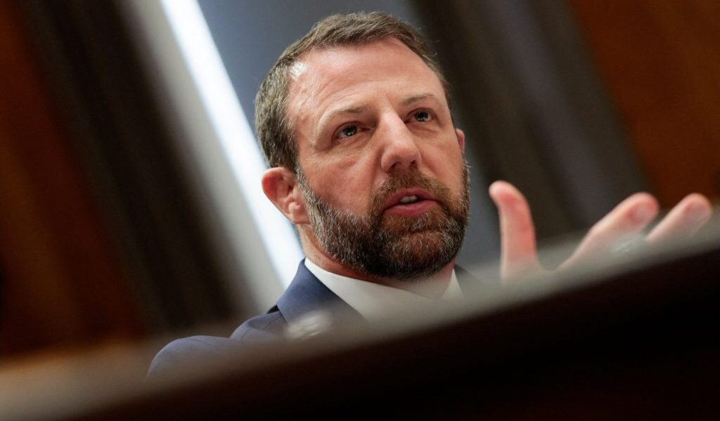 شاهد البث المباشر: من المتوقع أن يصوت مجلس الشيوخ على تأكيد تعيين وزير الأمن الوطني لمولين