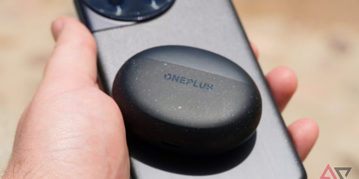 كان من السهل التوصية بسماعات الأذن اللاسلكية OnePlus هذه بالسعر الكامل، ولكن بسعر 40 دولارًا، أصبحت أمرًا بديهيًا