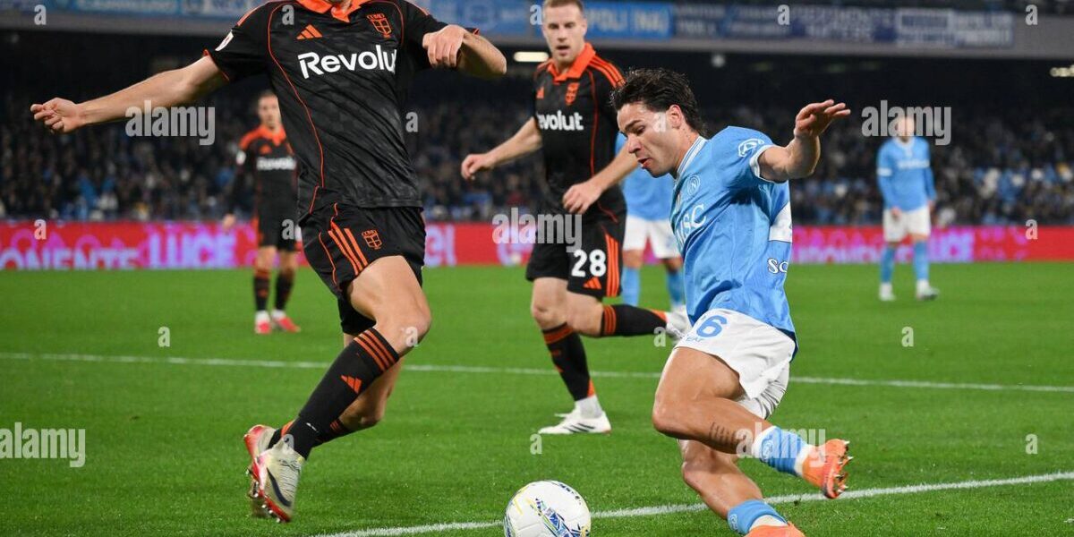 كومو يفاجئ نابولي ويهزمه 2-1 في ملعب مارادونا