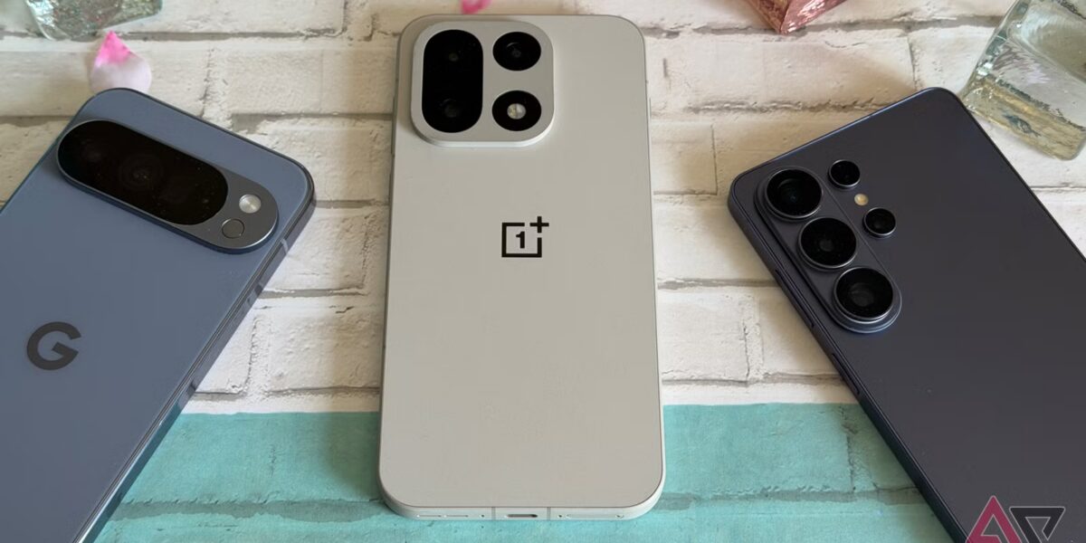 لقد جعل OnePlus من سامسونج وجوجل أسوأ