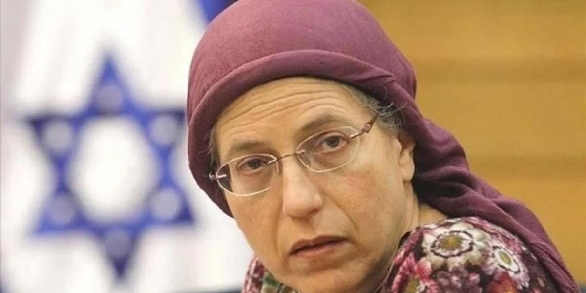 “طقوس شيطانية”.. وفاة ابنة وزيرة إسرائيلية اتهمت والديها بالاعتداء الجنسي عليها!